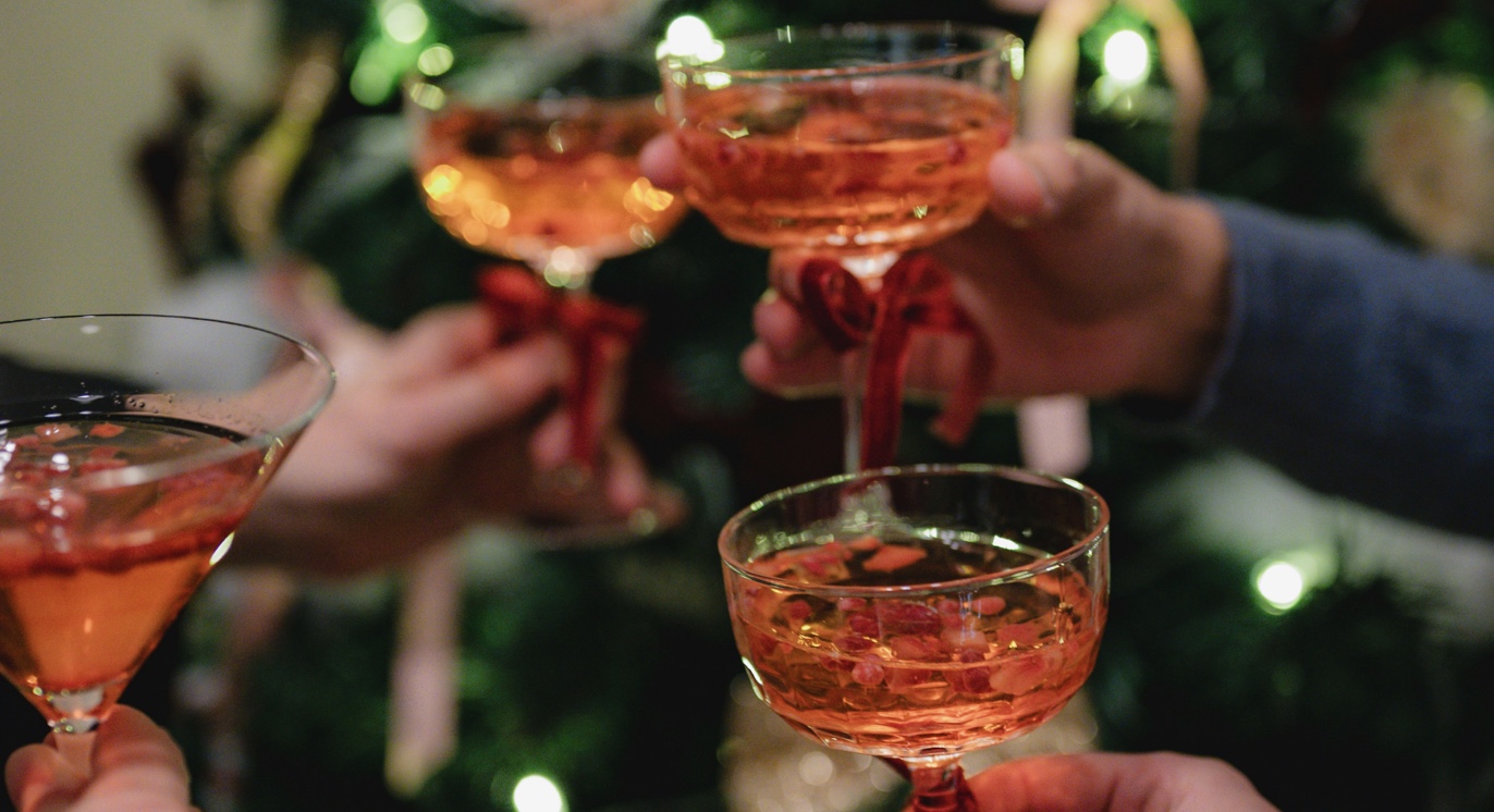 7 праздничных коктейлей с игристым