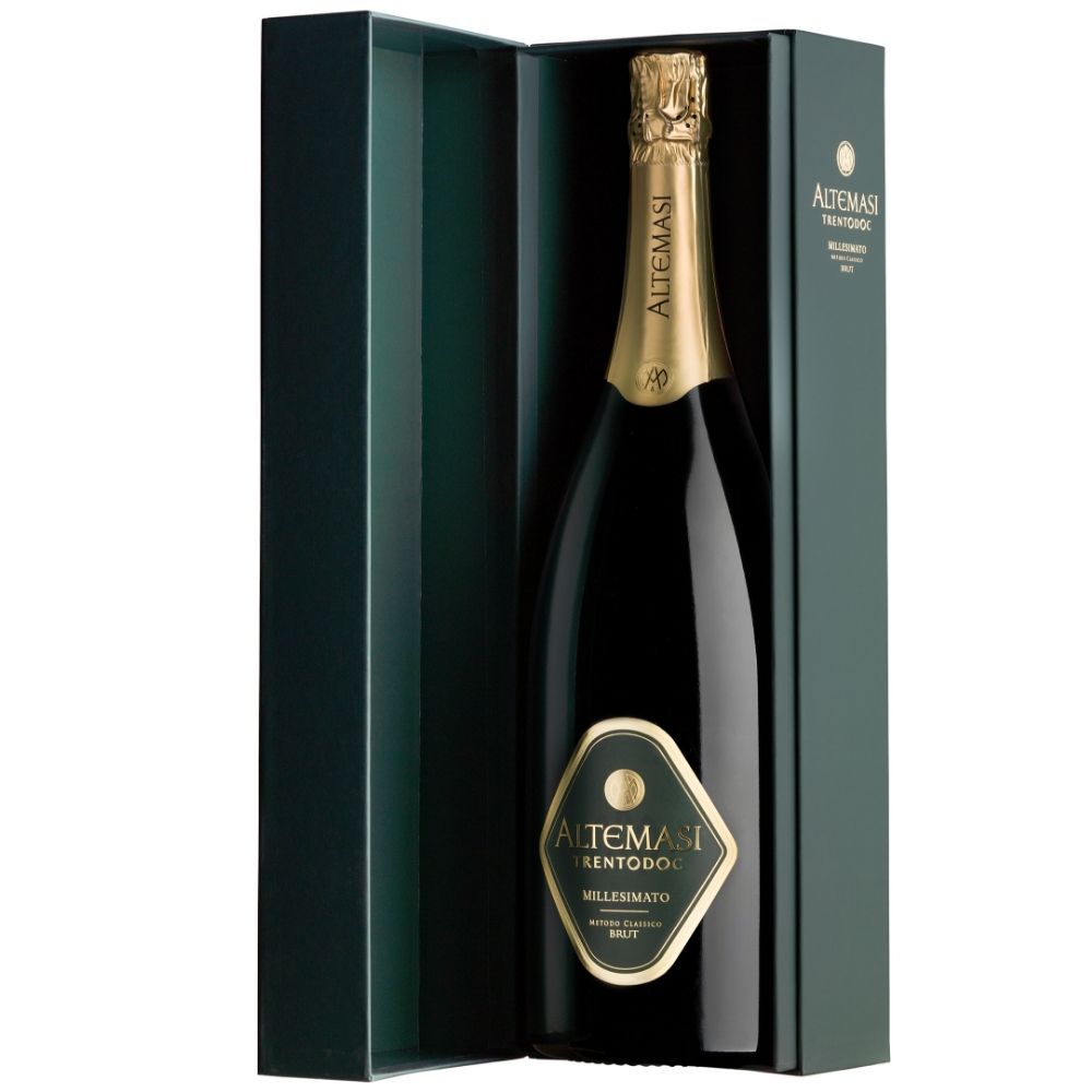 Игристое вино Altemasi Millesimato Brut (gift box)