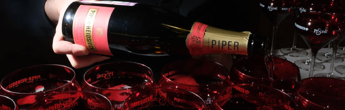 Вечеринка в сопровождении шампанских Piper-Heidsieck 
