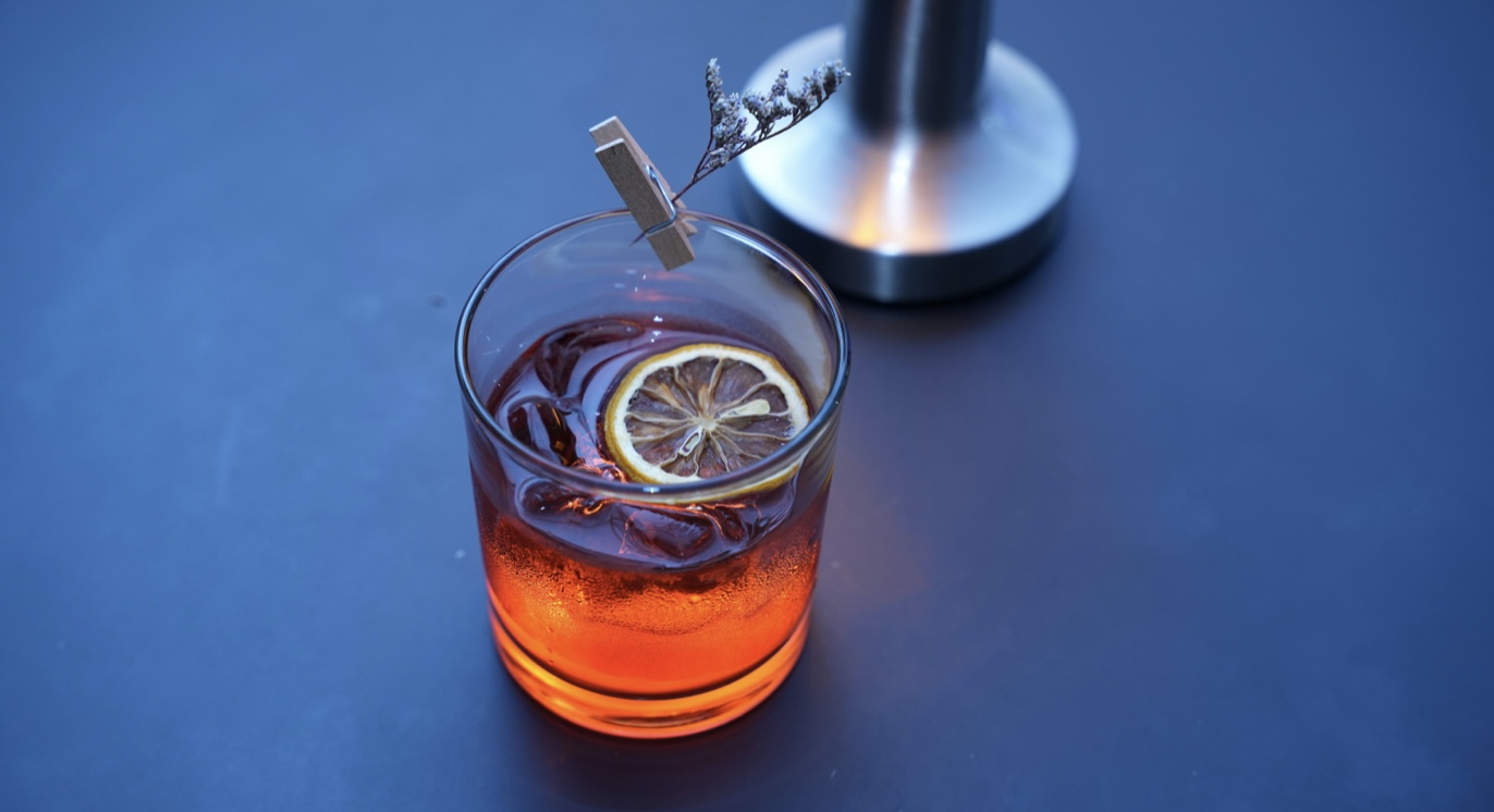 Коньяк вне времени: трендовые коктейли сезона